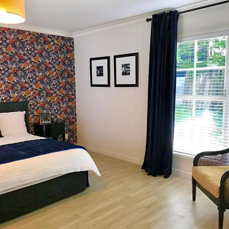 Hugo & Carters Lodge Роторуа Екстериор снимка