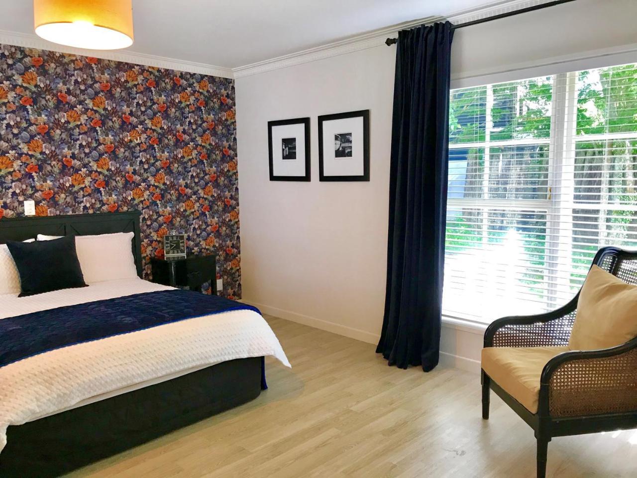 Hugo & Carters Lodge Роторуа Екстериор снимка