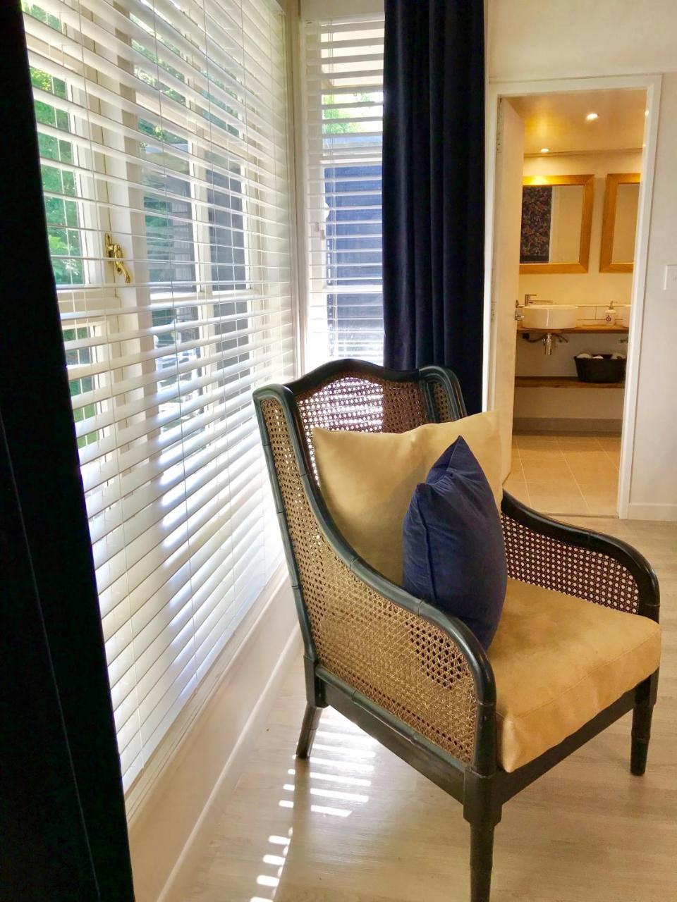 Hugo & Carters Lodge Роторуа Екстериор снимка